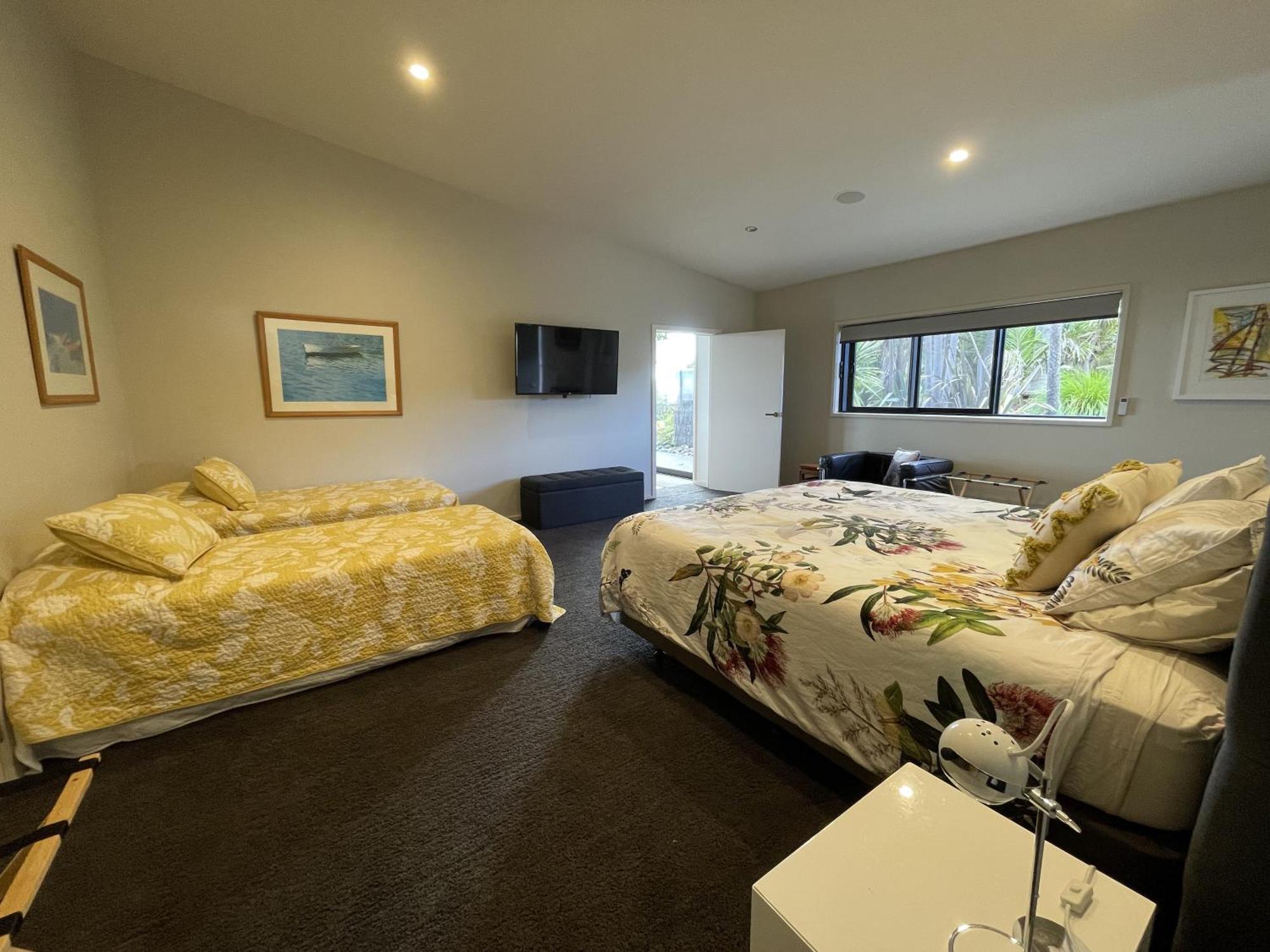 Matapouri & Tutukaka Spectacular Coastal Views- Aroha Luxury Guest Suite Esterno foto